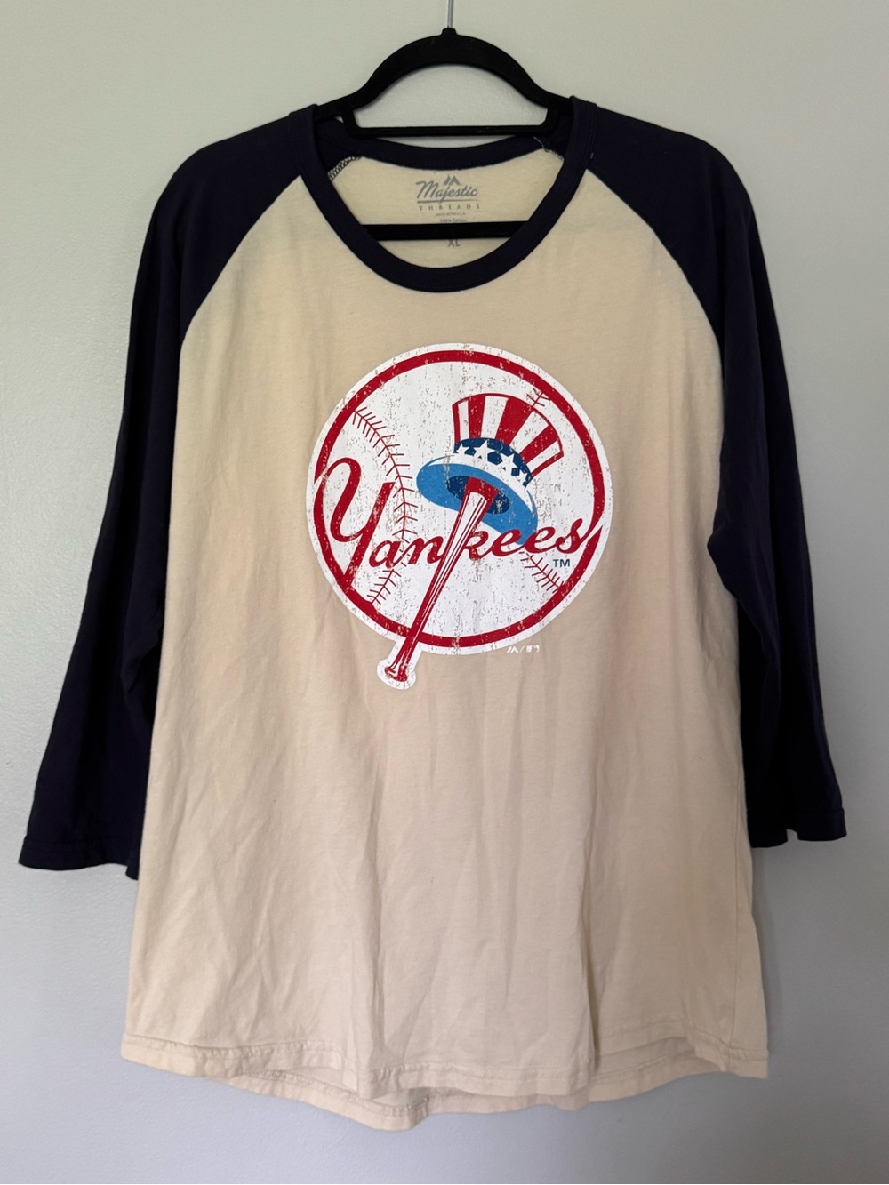 Majestic New York Yankees Raglan Tee 3/4 Sleeve - Womens XL
